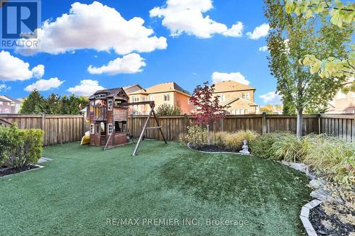 83 Heintzman Crescent, Vaughan, ON - Outdoor With Backyard