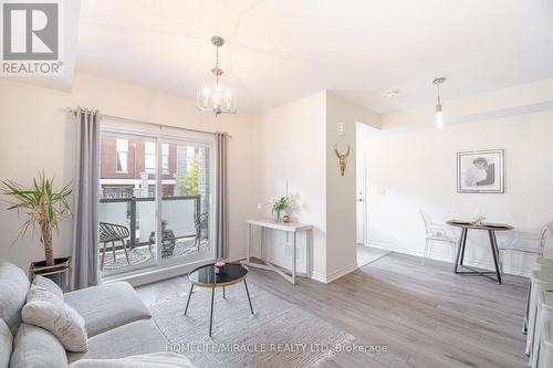 1 - 240 Lagerfeld Drive, Brampton, ON - Indoor Photo Showing Living Room