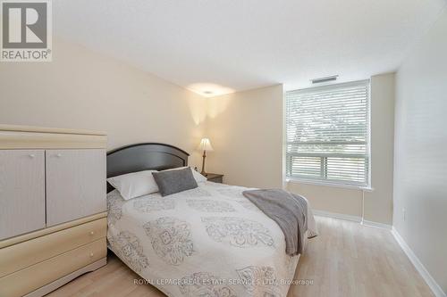 102 - 700 Constellation Drive, Mississauga, ON - Indoor Photo Showing Bedroom