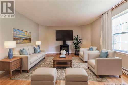 307 Worthington Avenue, Moncton, NB - Indoor Photo Showing Living Room