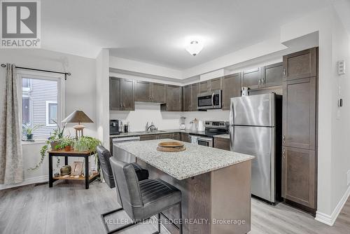 145 Walleye Private, Barrhaven, ON - Indoor Photo Showing Kitchen