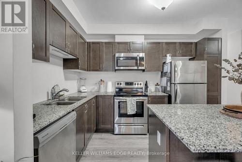 145 Walleye Private, Barrhaven, ON - Indoor Photo Showing Kitchen With Double Sink With Upgraded Kitchen