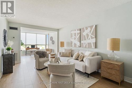 717 - 1880 Valley Farm Road, Pickering, ON - Indoor Photo Showing Living Room