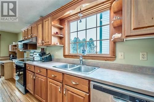 872 Route 955, Murray Corner, NB - Indoor Photo Showing Kitchen With Double Sink