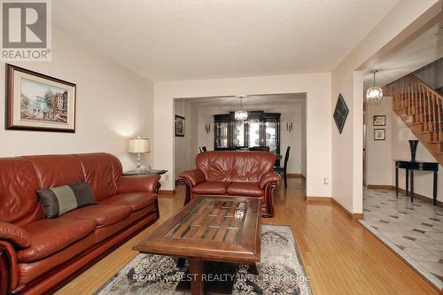 23 John Lindsay Court, Toronto, ON - Indoor Photo Showing Living Room