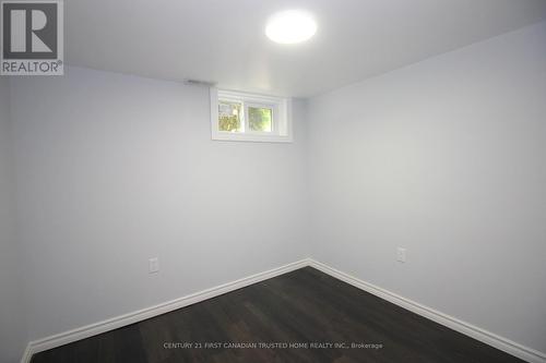 633 Confederation Street, Sarnia, ON - Indoor Photo Showing Other Room