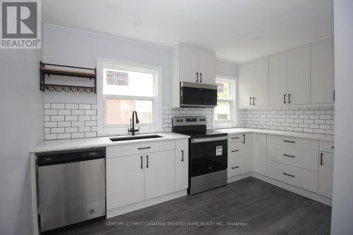 633 Confederation Street, Sarnia, ON - Indoor Photo Showing Kitchen