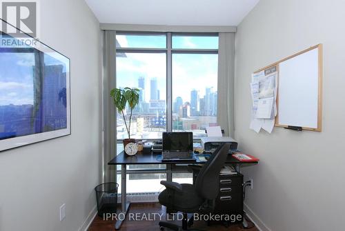 310 - 5 Mariner Terrace, Toronto, ON - Indoor Photo Showing Office