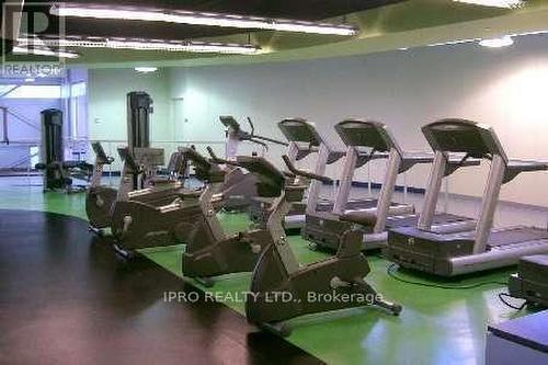 310 - 5 Mariner Terrace, Toronto, ON - Indoor Photo Showing Gym Room