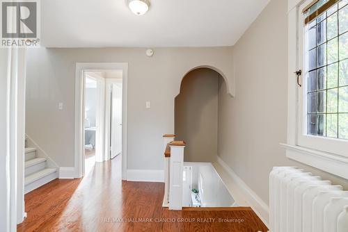 325 Mount Pleasant Road, Toronto, ON - Indoor Photo Showing Other Room