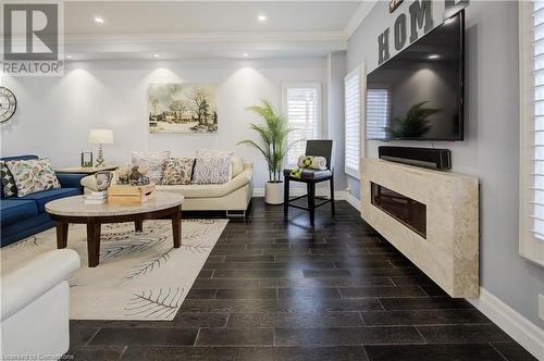 59 Netherwood Road, Kitchener, ON - Indoor Photo Showing Living Room