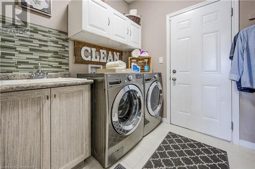 59 Netherwood Road, Kitchener, ON - Indoor Photo Showing Laundry Room