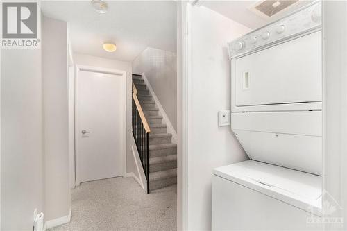 249 Clarence Street, Ottawa, ON - Indoor Photo Showing Laundry Room