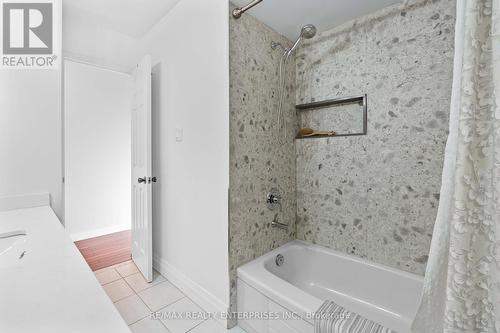 129 Valonia Drive S, Brampton, ON - Indoor Photo Showing Bathroom