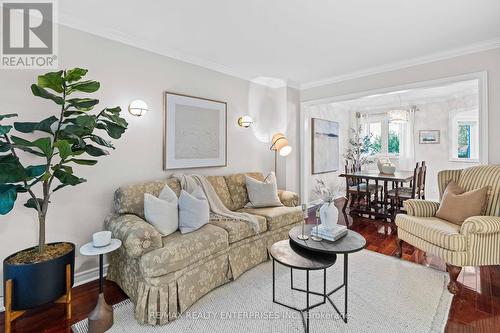 129 Valonia Drive S, Brampton, ON - Indoor Photo Showing Living Room