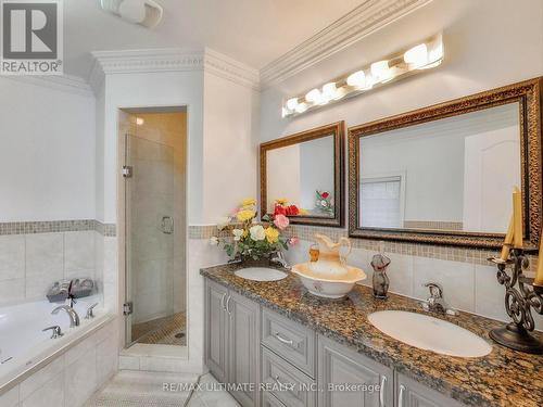 26 Dynevor Road, Toronto, ON - Indoor Photo Showing Bathroom