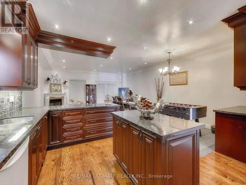 26 Dynevor Road, Toronto, ON - Indoor Photo Showing Kitchen