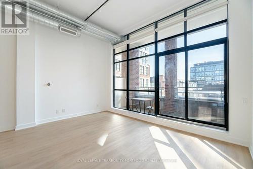 325 - 43 Hanna Avenue, Toronto, ON - Indoor Photo Showing Other Room