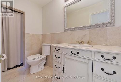 44 North Ridge Road, Vaughan, ON - Indoor Photo Showing Bathroom