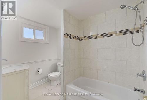 44 North Ridge Road, Vaughan, ON - Indoor Photo Showing Bathroom