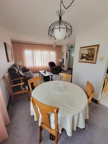 152 2Nd Street Se, Minnedosa, MB - Indoor Photo Showing Dining Room