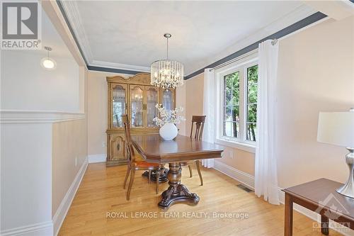 1133 Normandy Crescent, Ottawa, ON - Indoor Photo Showing Dining Room