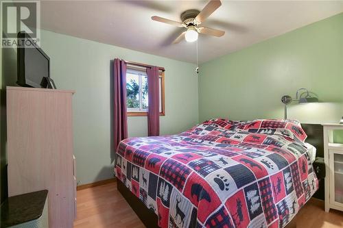 10 Amy Street, Brockville, ON - Indoor Photo Showing Bedroom