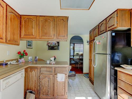 Cuisine - 84 Grand Boulevard O., Saint-Bruno-De-Montarville, QC - Indoor Photo Showing Kitchen