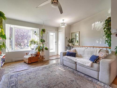 Salon - 27 Boul. Laurentien, Repentigny (Repentigny), QC - Indoor Photo Showing Living Room