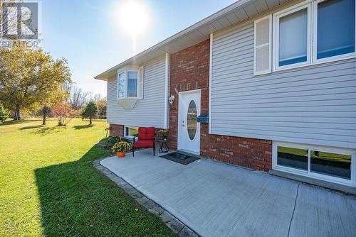 1108 Boundary Road, Pembroke, ON - Outdoor With Exterior