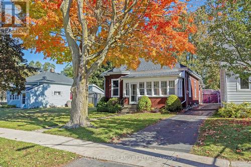 39 Woodworth Avenue, St. Thomas, ON - Outdoor With Facade