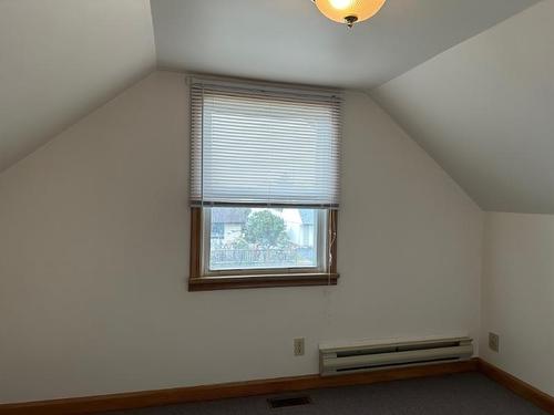 272 Frederica Street W, Thunder Bay, ON - Indoor Photo Showing Other Room