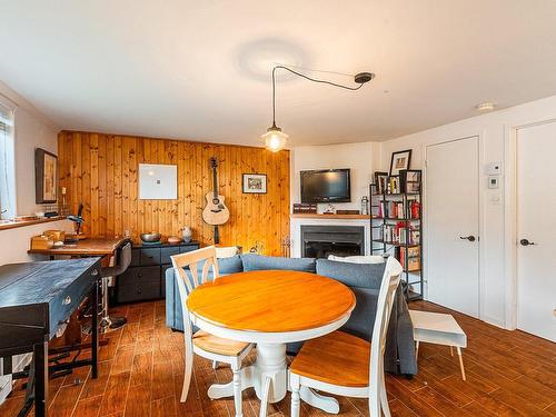 Dining room - 139  - 139A Ch. Bernier, Sutton, QC - Indoor Photo Showing Dining Room