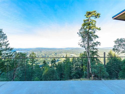 404 Wilkie Way, Salt Spring, BC 