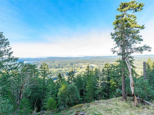 404 Wilkie Way, Salt Spring, BC 