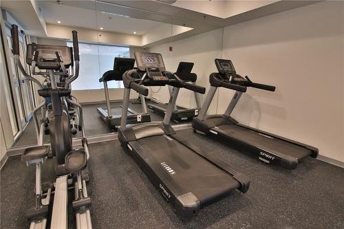 414-2555 Lakeshore Road, Vernon, BC - Indoor Photo Showing Gym Room