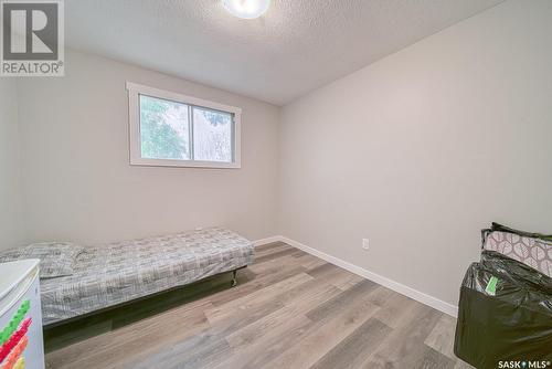 529 Toronto Street, Regina, SK - Indoor Photo Showing Bedroom