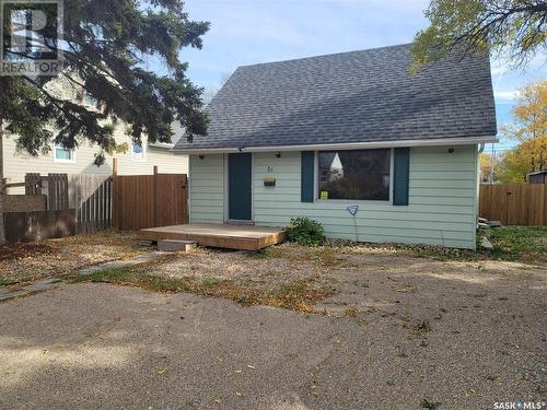 31 Charles Crescent, Regina, SK - Outdoor