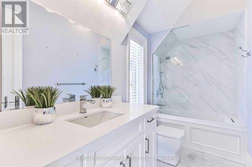 382 Empress Avenue, Toronto, ON - Indoor Photo Showing Bathroom