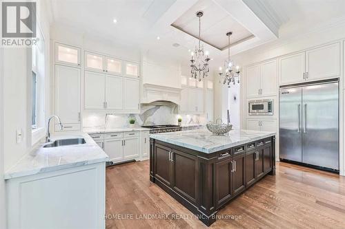 382 Empress Avenue, Toronto, ON - Indoor Photo Showing Kitchen With Upgraded Kitchen