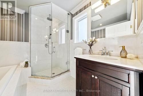 5 - 578 Spadina Avenue, Toronto, ON - Indoor Photo Showing Bathroom