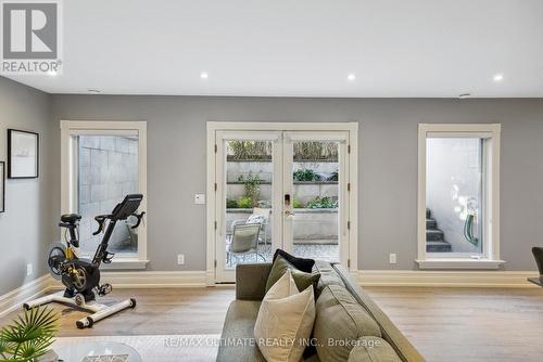 5 - 578 Spadina Avenue, Toronto, ON - Indoor