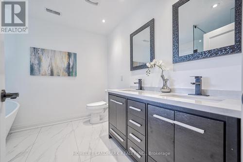 502 Mortimer Avenue, Toronto, ON - Indoor Photo Showing Bathroom