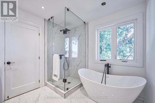 502 Mortimer Avenue, Toronto, ON - Indoor Photo Showing Bathroom