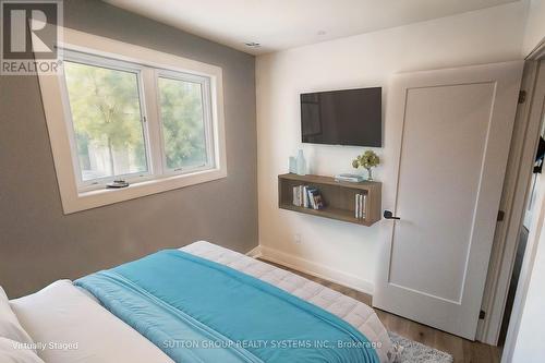 1426 Birchcliffe Court, Oshawa, ON - Indoor Photo Showing Bedroom