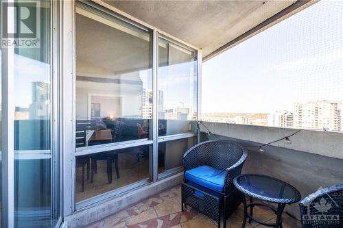 530 Laurier Avenue Unit#1510, Ottawa, ON -  With Balcony With Exterior