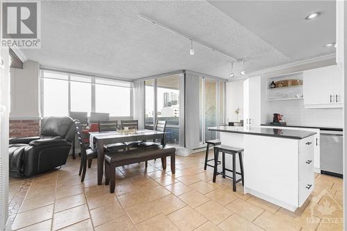 530 Laurier Avenue Unit#1510, Ottawa, ON - Indoor