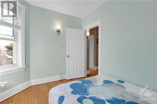 96 Lees Avenue, Ottawa, ON - Indoor Photo Showing Bedroom