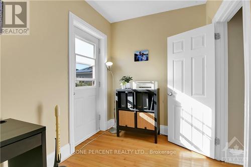 96 Lees Avenue, Ottawa, ON - Indoor Photo Showing Other Room