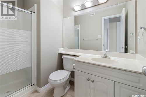 3608 Nottingham Crescent E, Regina, SK - Indoor Photo Showing Bathroom